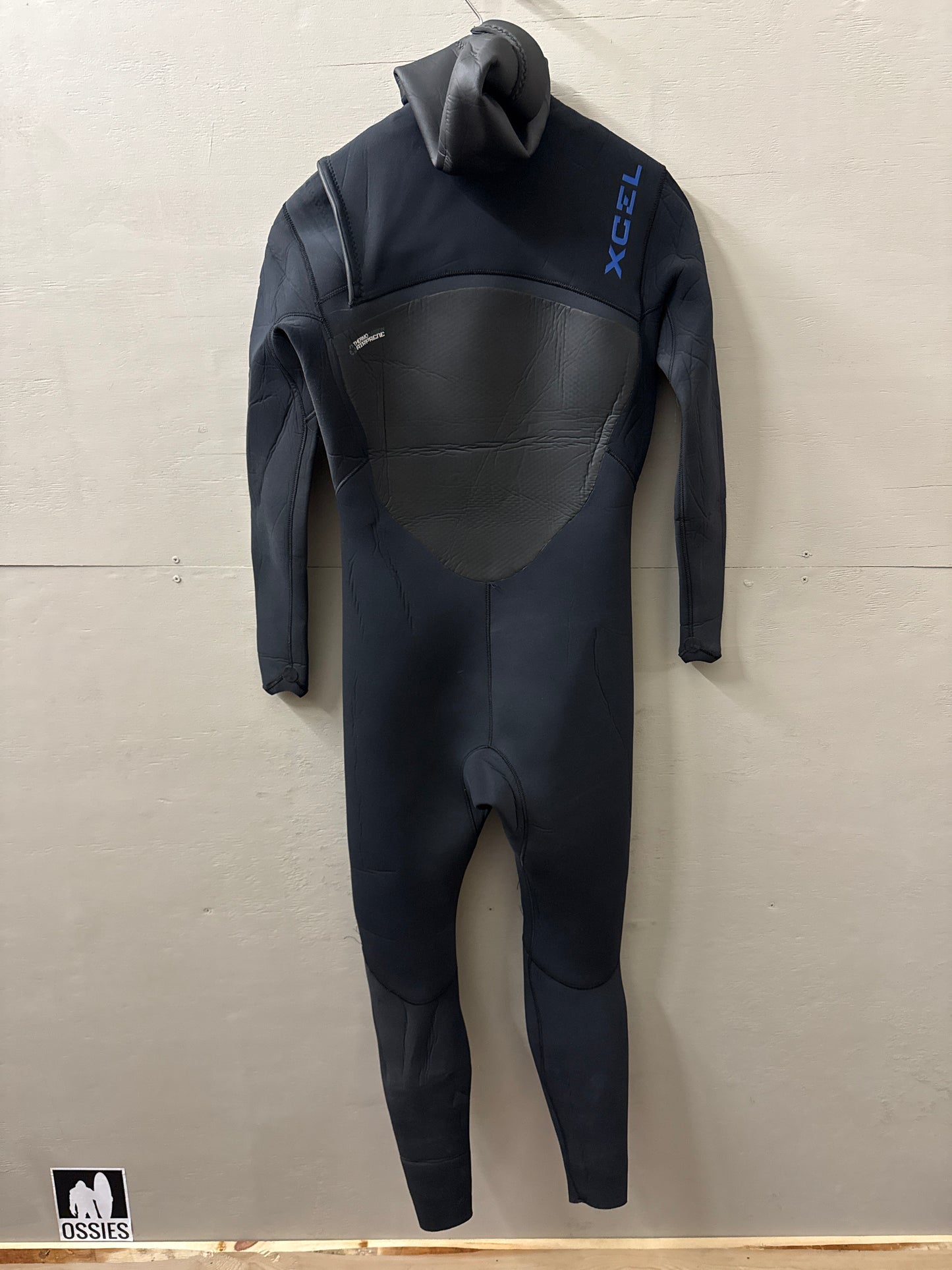 USED Men's 4/3MM Xcel Drylock Wetsuit - Size L (5'10"-6'0" | 170-190 lbs) - Good