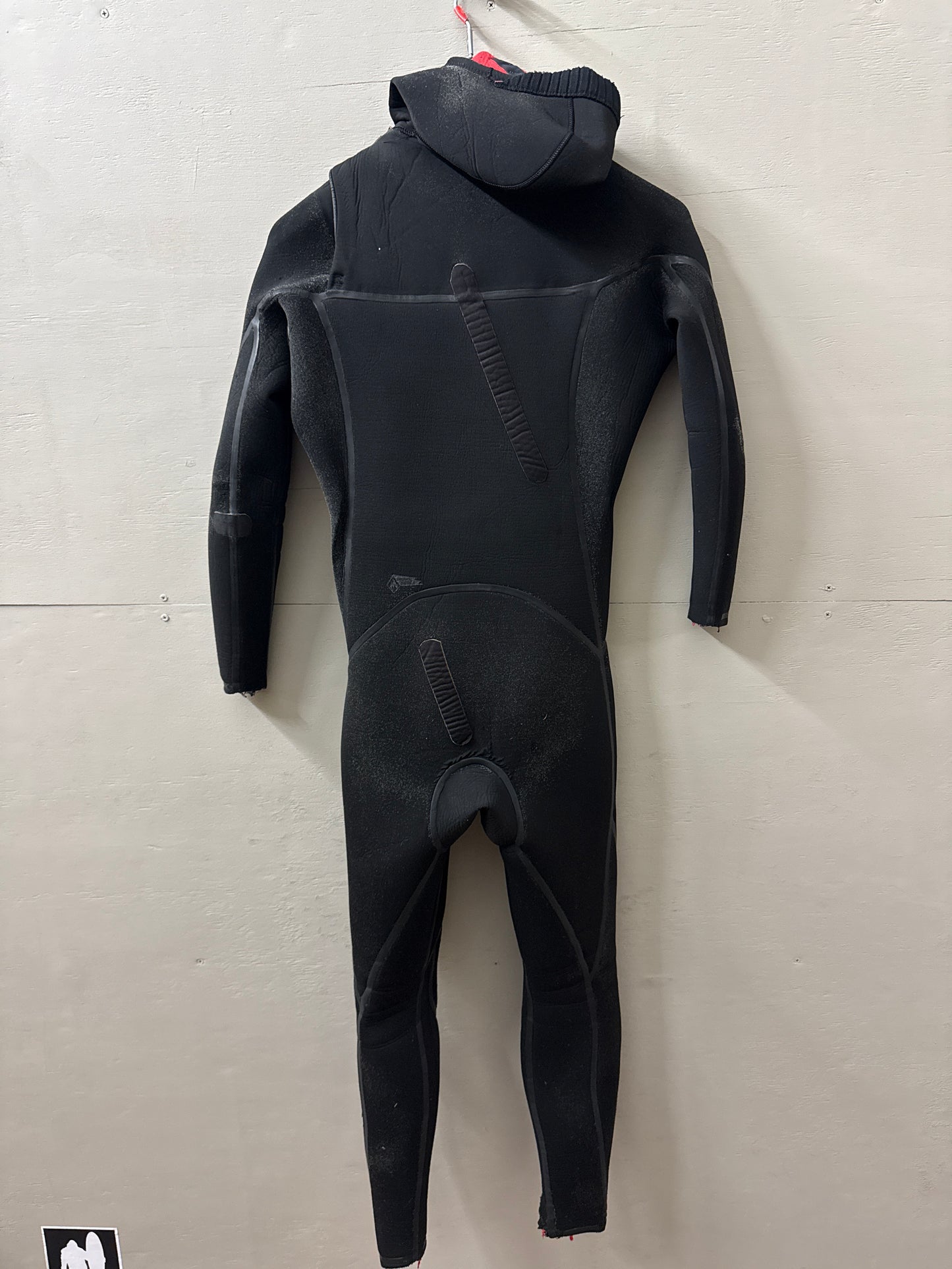 USED Mens 5/4MM Buell Wetsuit - Size MS (5'7"-5'9" | 140-160 lbs) - Fair