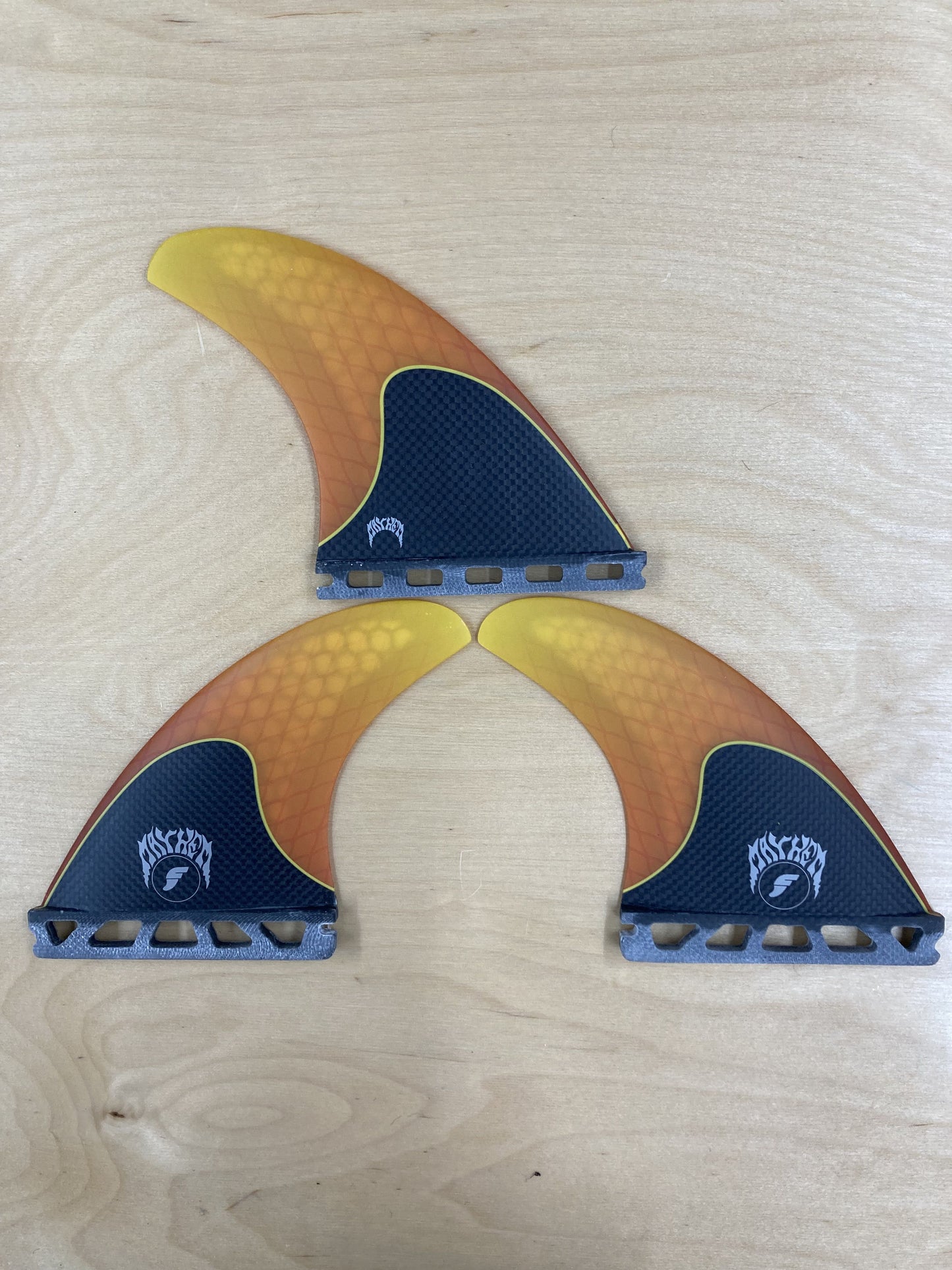 Futures Mayhem Thruster Fins Small Orange