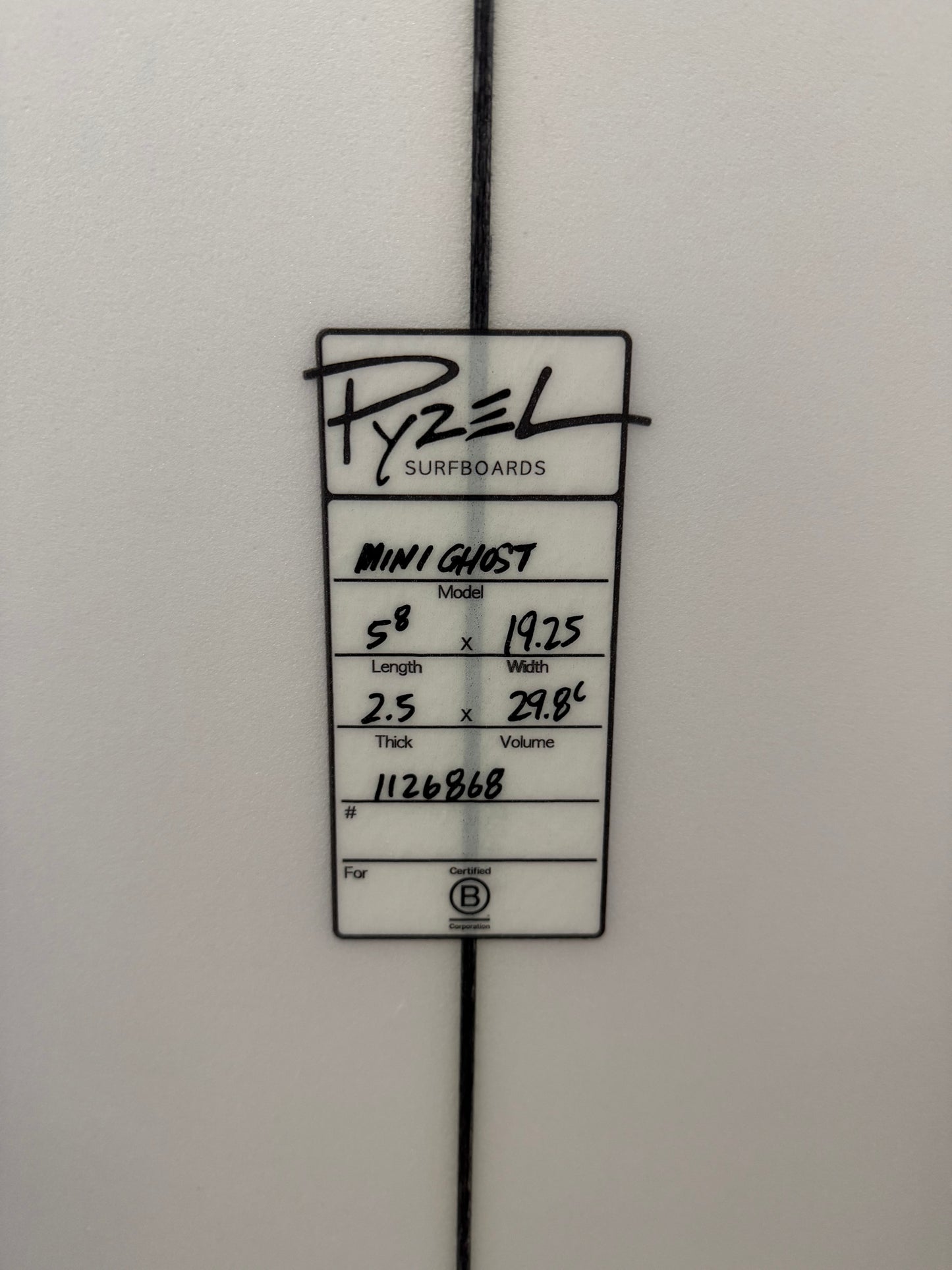 Pyzel Mini Ghost-Squash | 5'8" x 19 1/4" x 2 1/2" - 29.80L | Futures x 5 | PU