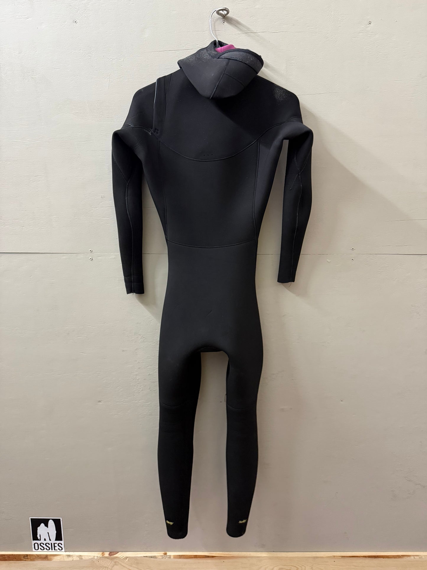 Manera 5/4/3 Hooded Size MT (5'11-6'1" | 155-175 lbs)