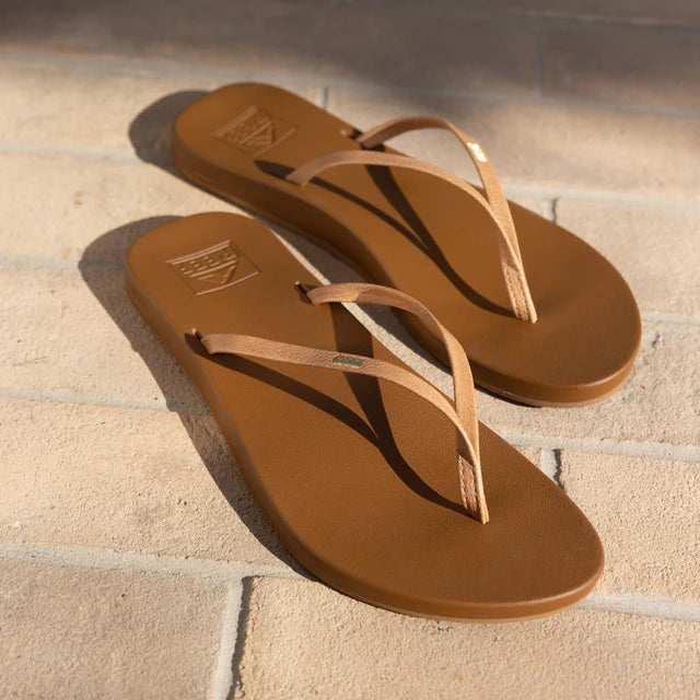 Reef Cushion Slim Natural