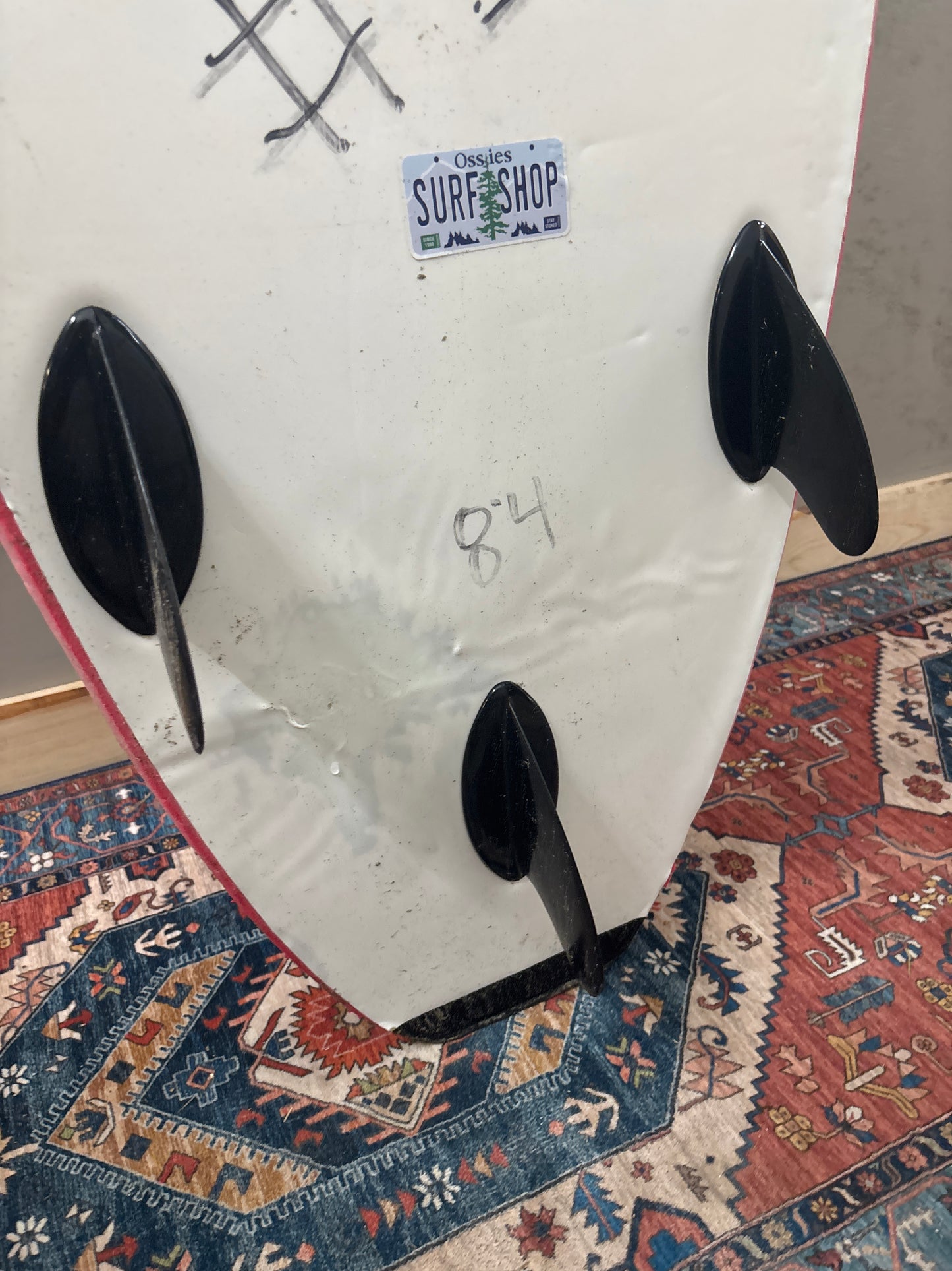 8'6" x 23 ¹⁄₂ x 4 ¹⁄₂ | Softboard USED