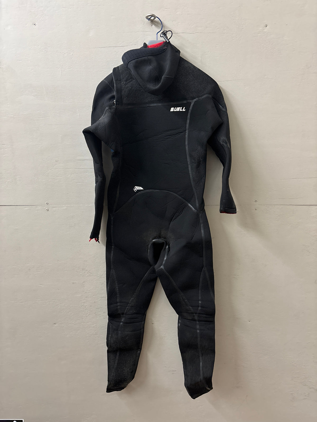 USED Men's 5/4MM Buell Wetsuit - Size LS (5'9"-5'11" | 165-185 lbs) - Fair