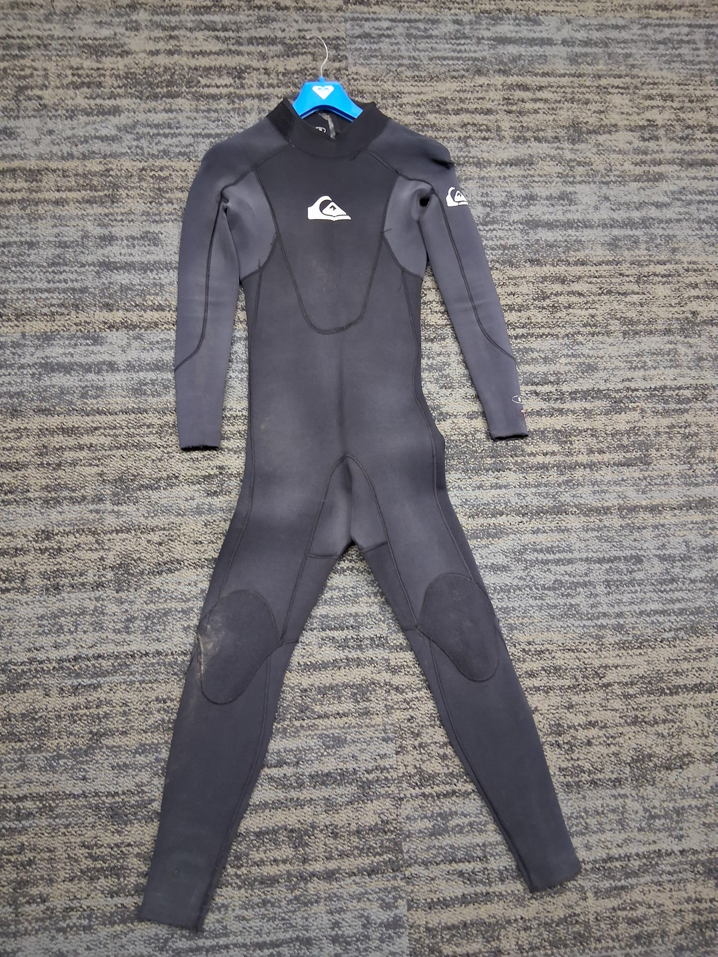 Used Quiksilver 4/3 Small