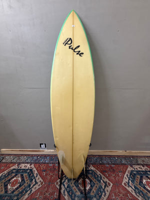 Vintage Ocean Pulse Step Up 6'7" x 18.75" x 2.5" | Surfboard USED