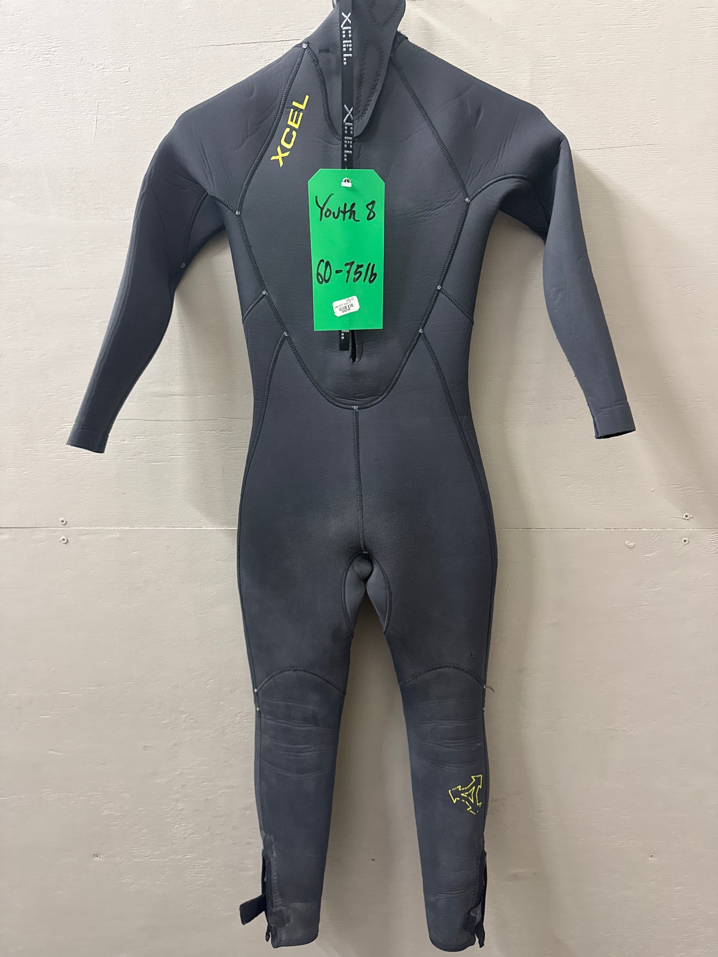 USED Youth 5/4MM Axis Backzip Wetsuit - Size 8 (4'4"–4'7" | 60–75 LBS) - Needs Repair