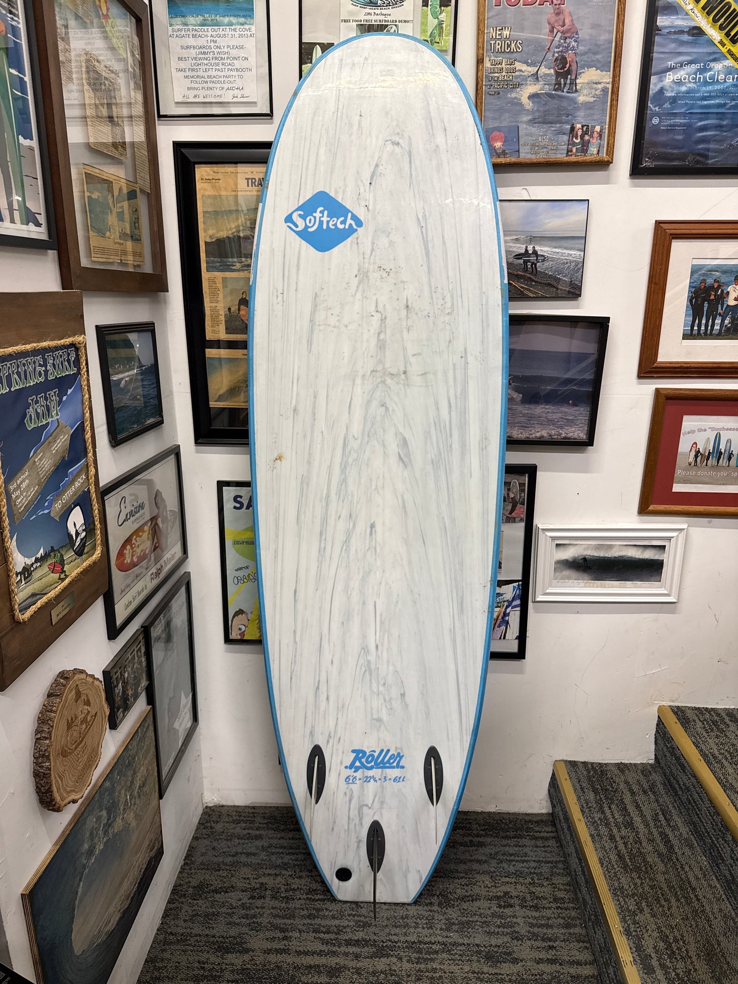 6'6" X 22 ¼ X 3" | 61L | Surfboard USED