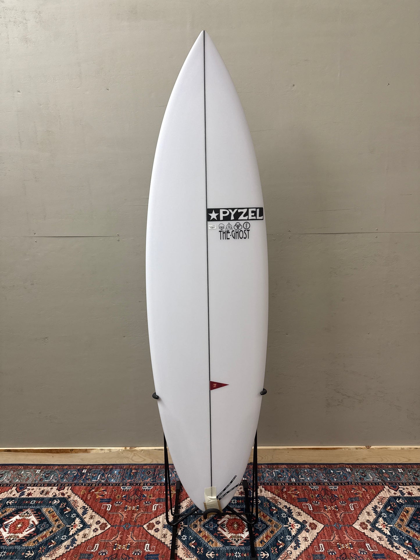 Pyzel Ghost 6'1" X 19 ½ X 2 ⅝ | 31.30L | PU  Surfboard
