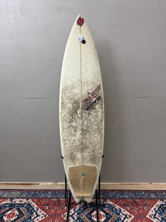 C Dent 6'4" X 19 X 2 ³/₈" | Surfboard USED