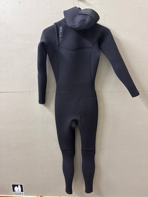 USED Women's 5/4MM Xcel Comp+ Wetsuit - Size 8T (5''6.5"-5'8.5" | 125-140 lbs) - Good
