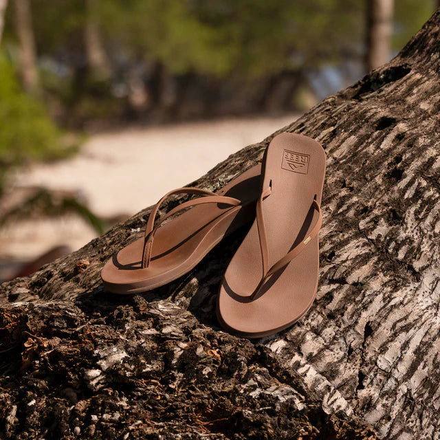 Reef Cushion Slim Espresso