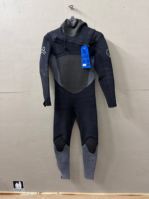 USED Men's 5/4MM Xcel Infiti Wetsuit - Size L (5'10"-6'0" | 170-190 lbs) - Salvage