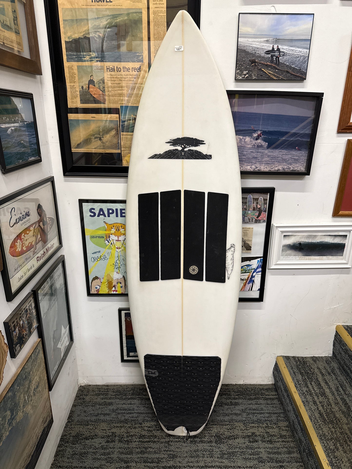 Cypress Surf 5'7" X 18 ¾ X 2 ⅜ | Surfboard USED