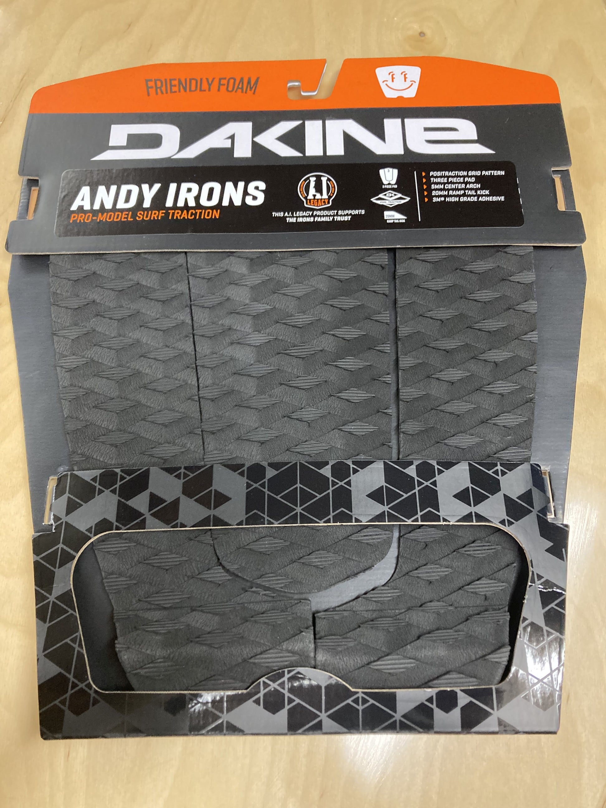 Andy Irons Pro Traction Pad Black