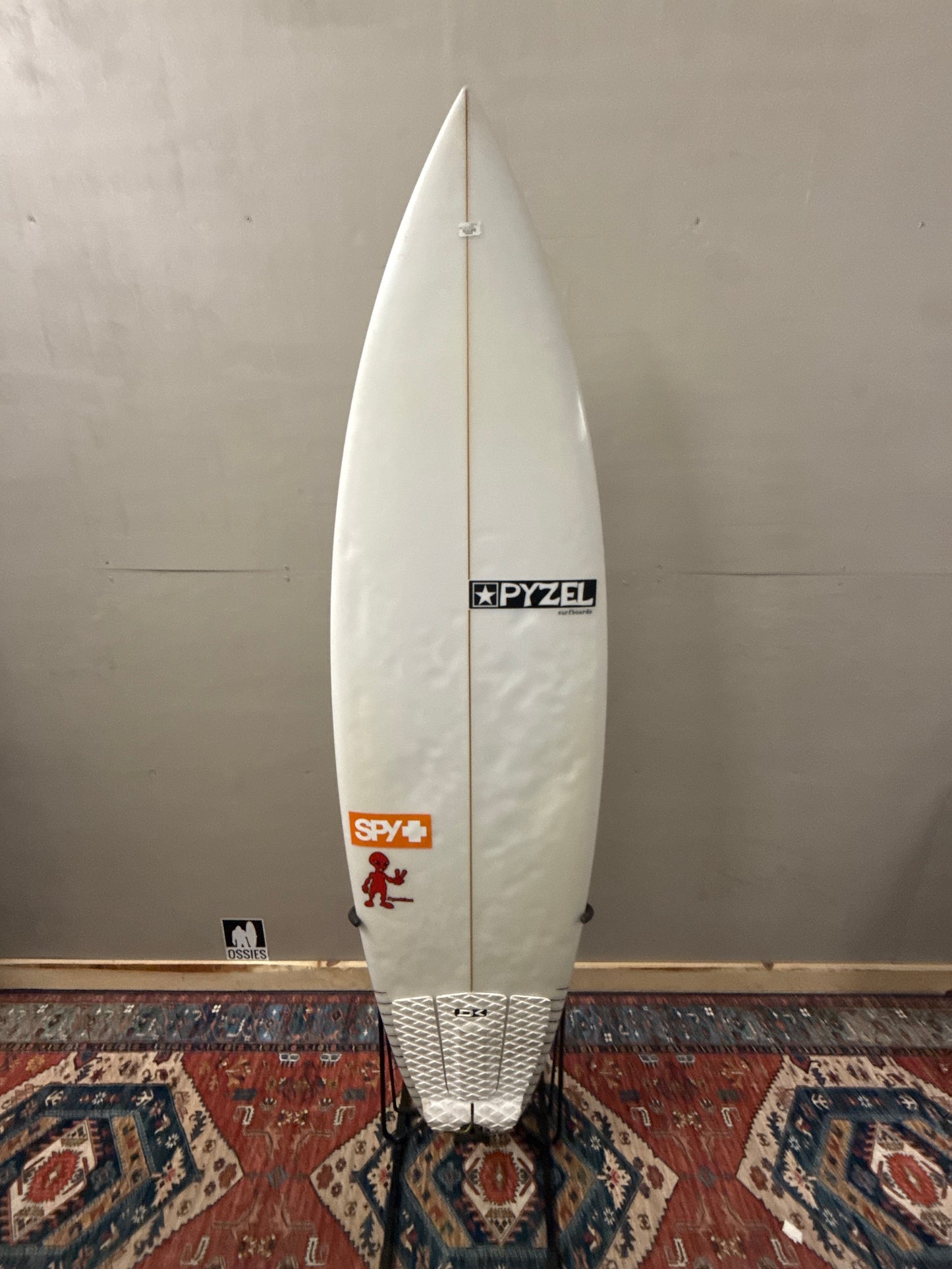 Pyzel Pyzalien 5'10" x 19 ³⁄₈ x 2 ⁵⁄₁₆ | 29.6L | Surfboard USED