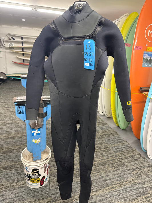 Used 4/3 LS Patagonia Wetsuit