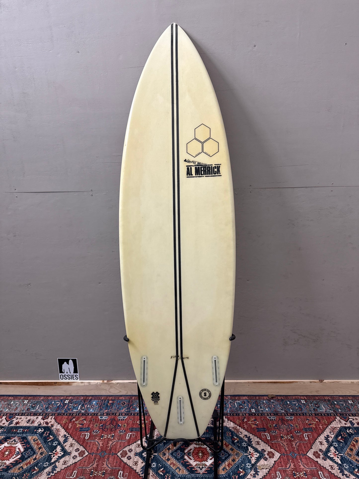 Channel Islands Black and White 6'3" X 20 ¼ X 2 ½ | 34.5L | Surfboard USED