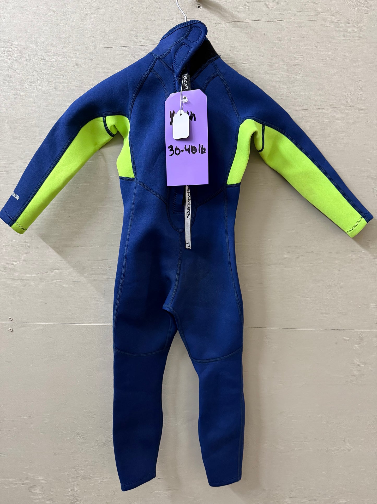 Used 2MM Youth Suit Size 4