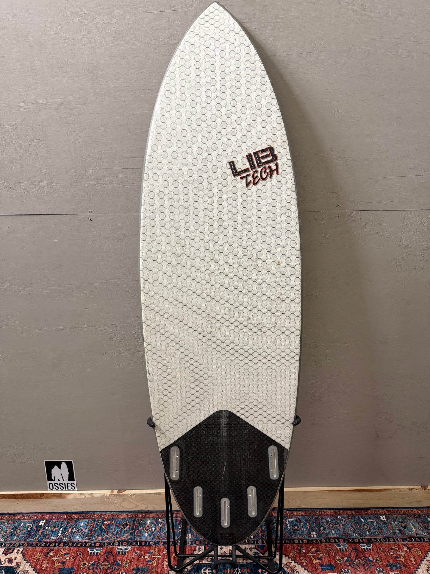 Lib Tech 5'7" x 19 ¹⁄₂ x 2 ³⁄₈ | Surfboard USED