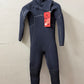 Used Womens Need Essentials Hooded 4/3 Size 8 (5'5"-5'7" | 120-135 lbs)