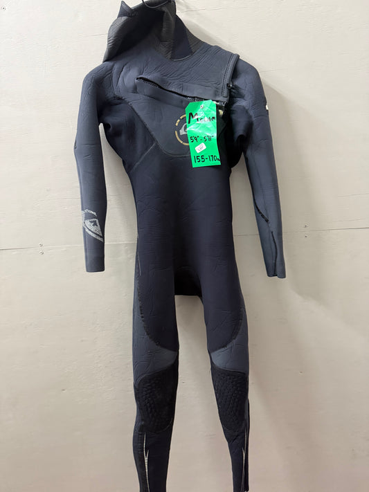 Used Mens Quiksilver Cypher 5/4/3 M (5'9"-5'11" | 155-170 lbs)