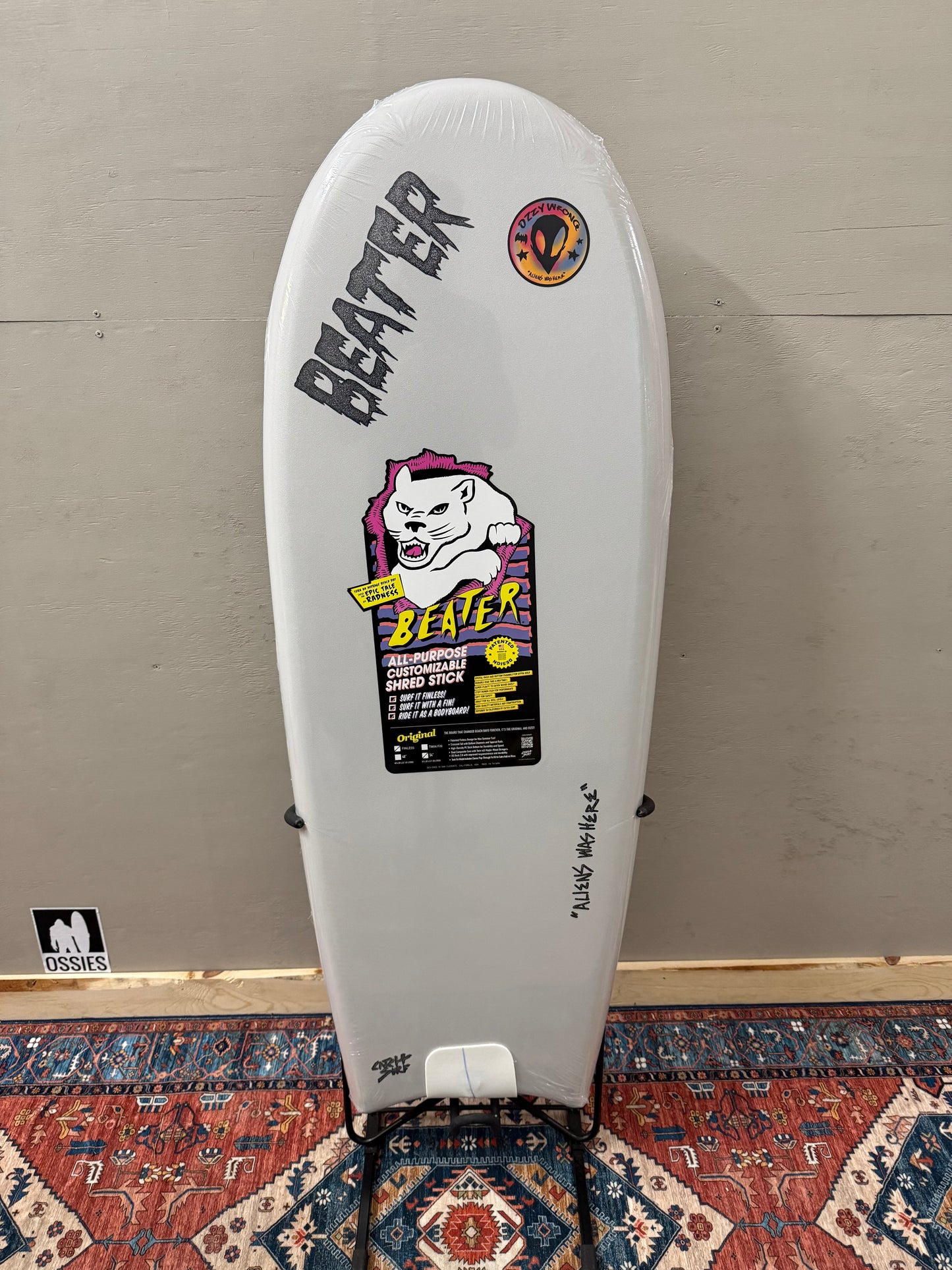 Catch Surf Wave Bandit Performer 5'6" x 21" x 2 ⁷⁄₈ | 42L | Soft Surfboard