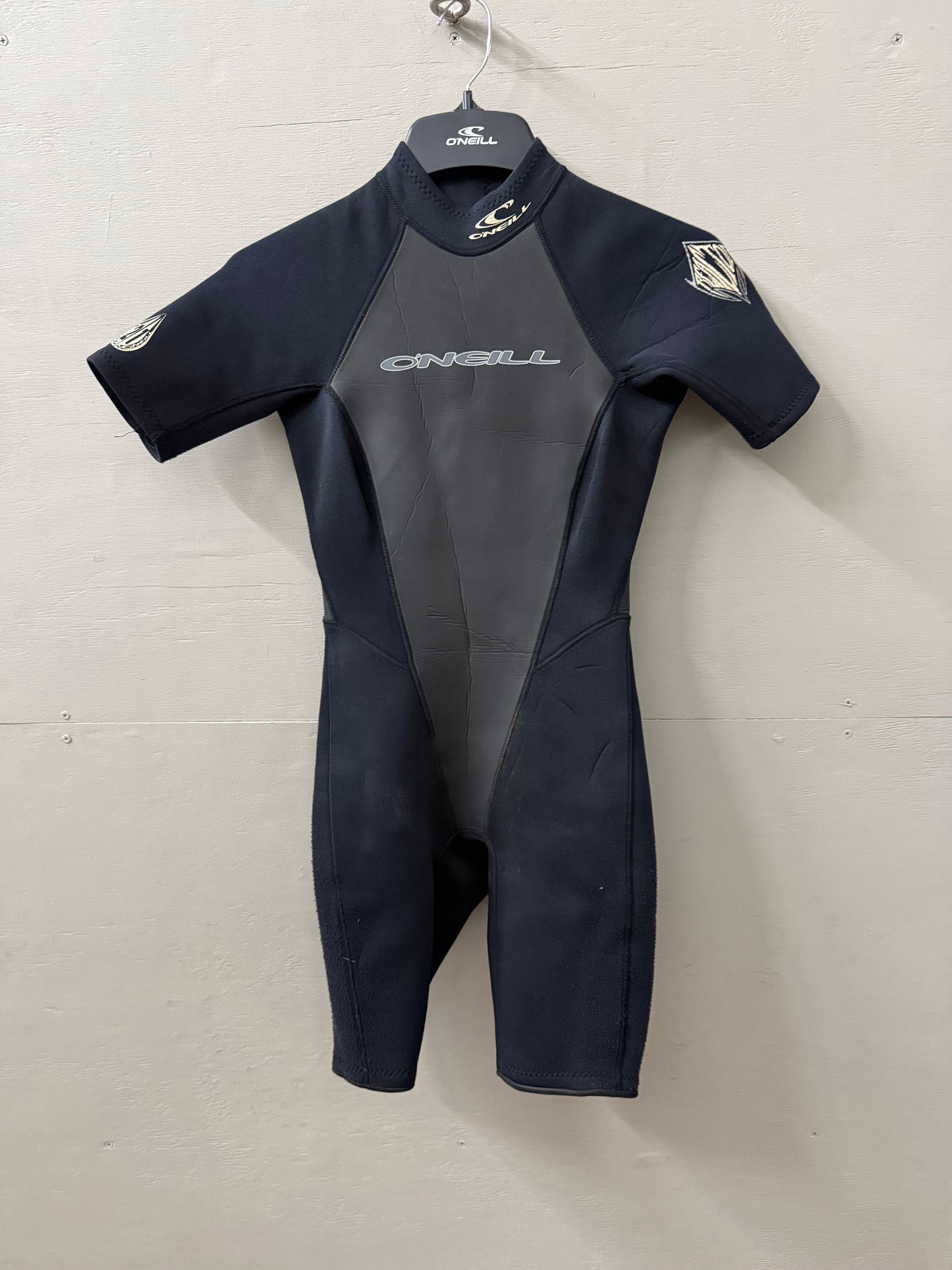 Used Maui Magic 5/4MM Wetsuit SZ Small