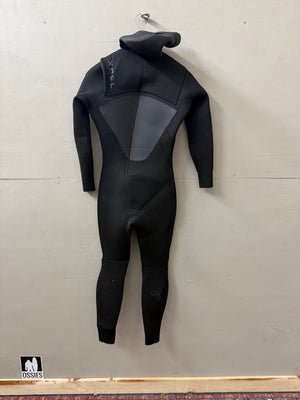 USED Men's 5/4MM Xcel Axis Wetsuit - Size S (5'8"-5'10" | 135-155 lbs) - Good