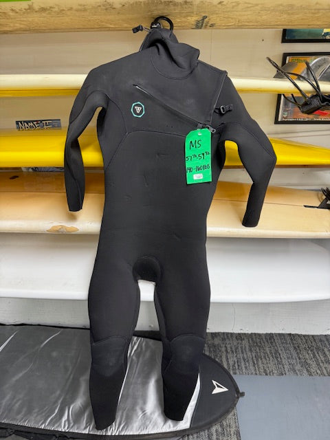 Used 5/4 MS Vissla Hooded Wetsuit