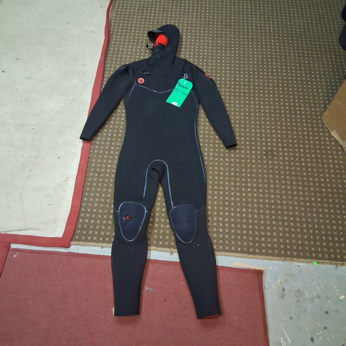 Used M 4/3 Body Glove