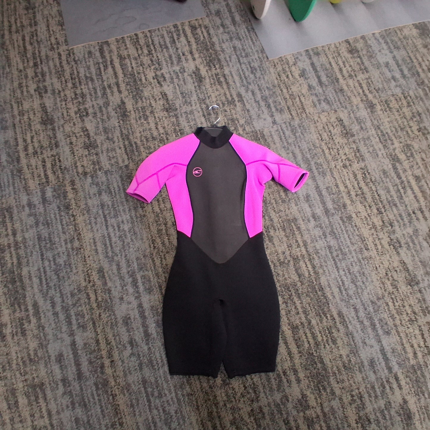 Oneill S/S 2M Size 6