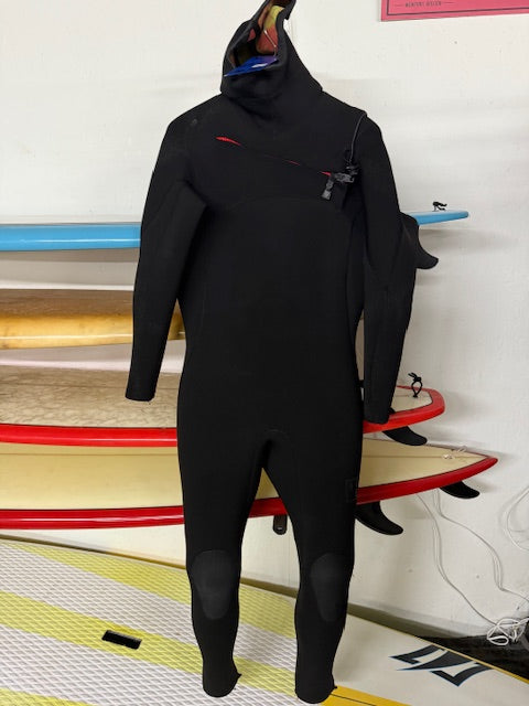 Used 4/3 Comp X XLS