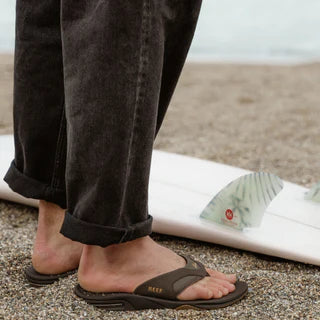 Reef Fanning Flip Flops Brown