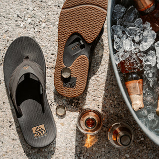 Reef Fanning Flip Flops Brown