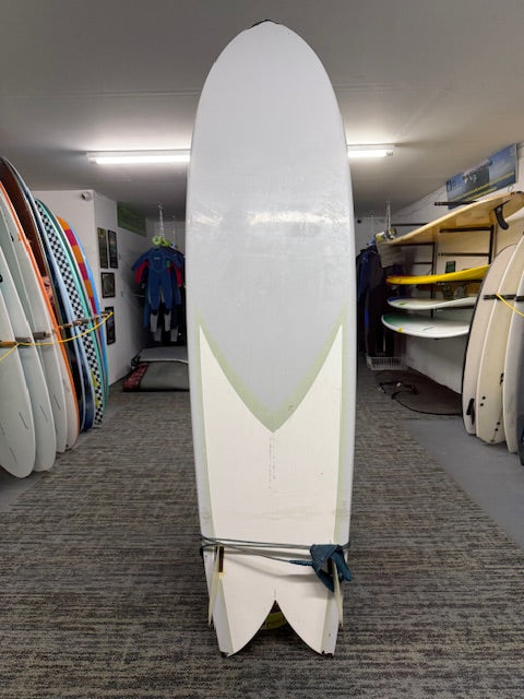Used 7'4 Super Fish w/Fins & Leash