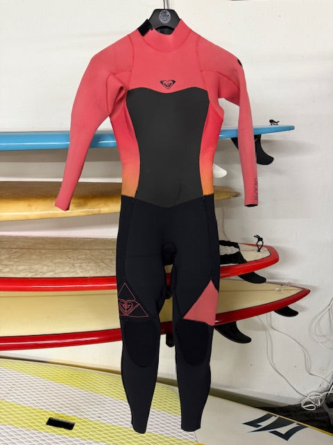 Used Roxy 4/3 Womens 2