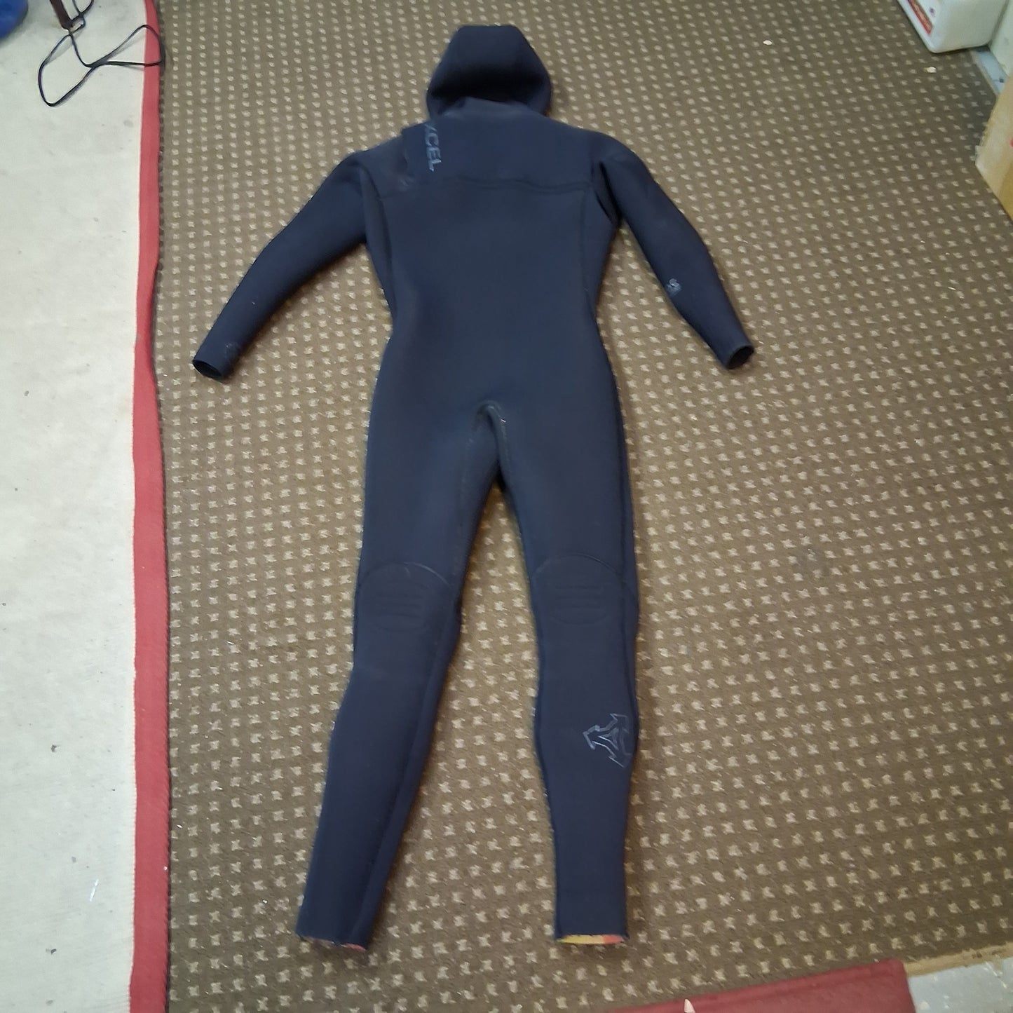 Used 5.5/4.5 Comp X Medium