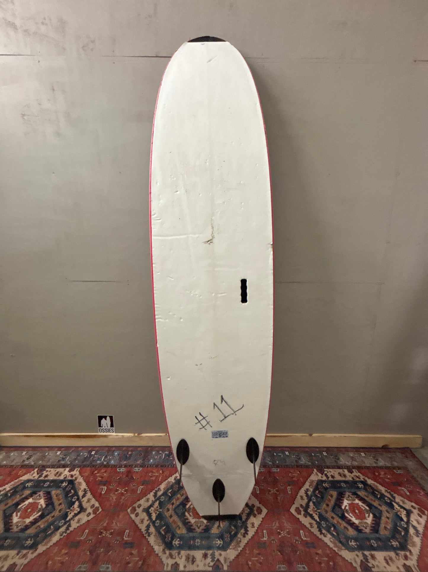 8'6" x 23 ¹⁄₂ x 4 ¹⁄₂ | Softboard USED