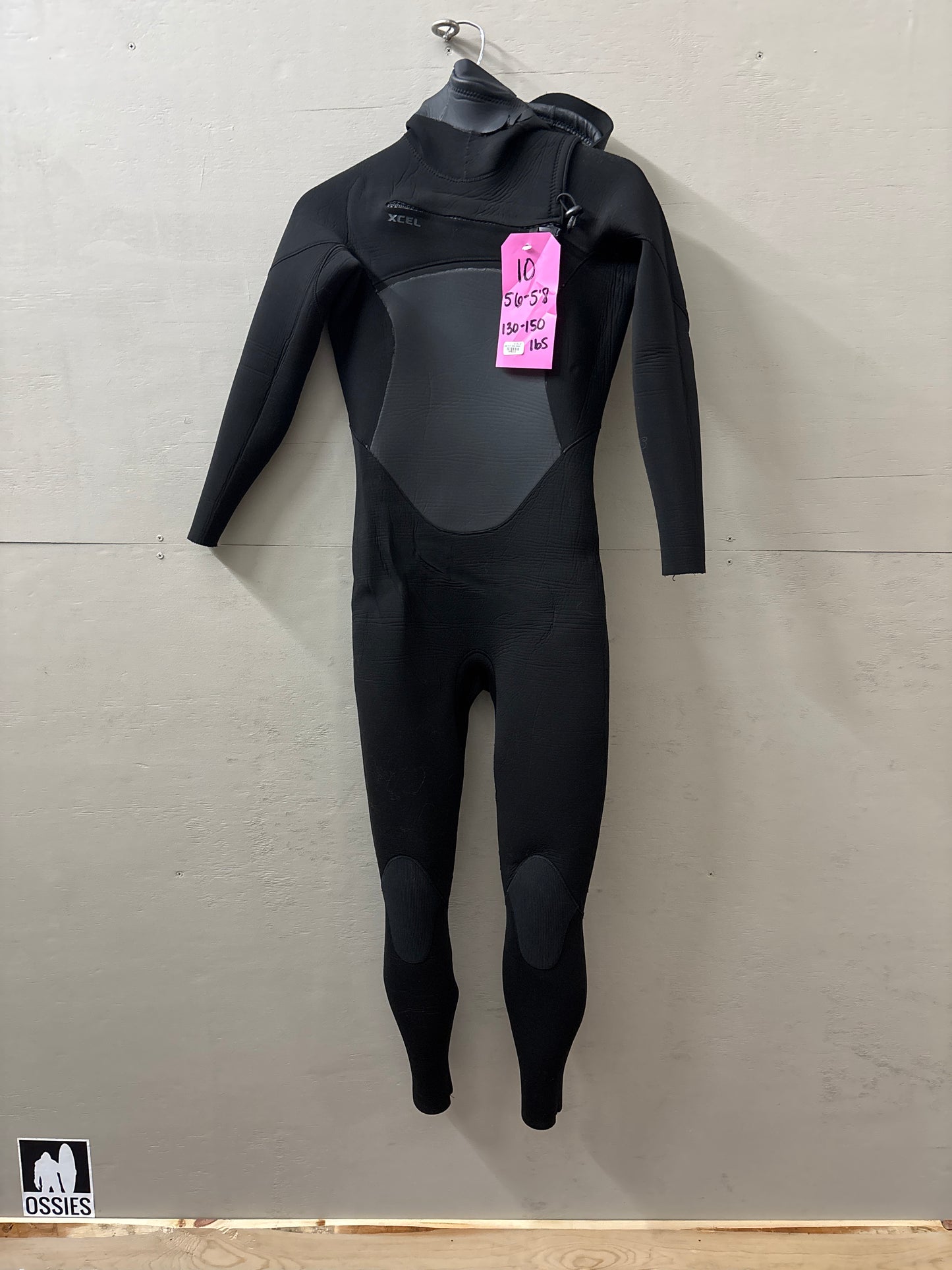 Used Womens Xcel Axis 5/4 Hooded Size 10