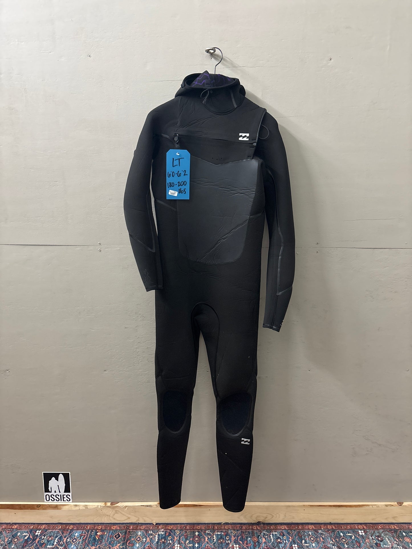 Used LT 5/4 Hooded Suit