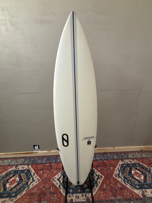 Firewire Spaceship 6'0" x 19 1/4" x 2 9/16" – 30L