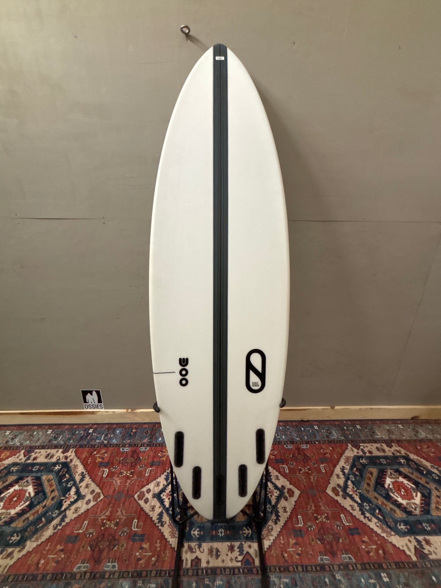 Firewire Spaceship 6'0" x 19 1/4" x 2 9/16" – 30L
