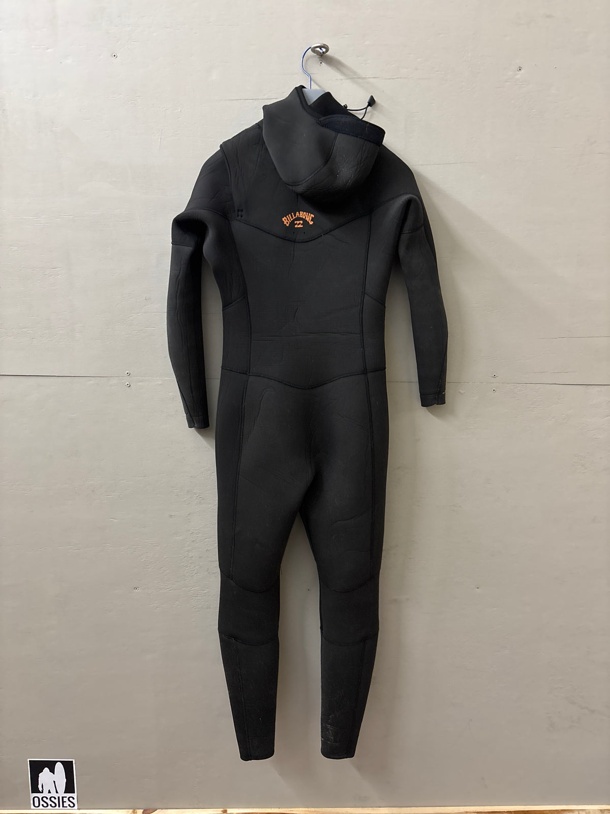 USED Women's 5/4MM Billabong Wetsuit - Size 12 (5'7"-5'9" | 140-160 LBS) - Good