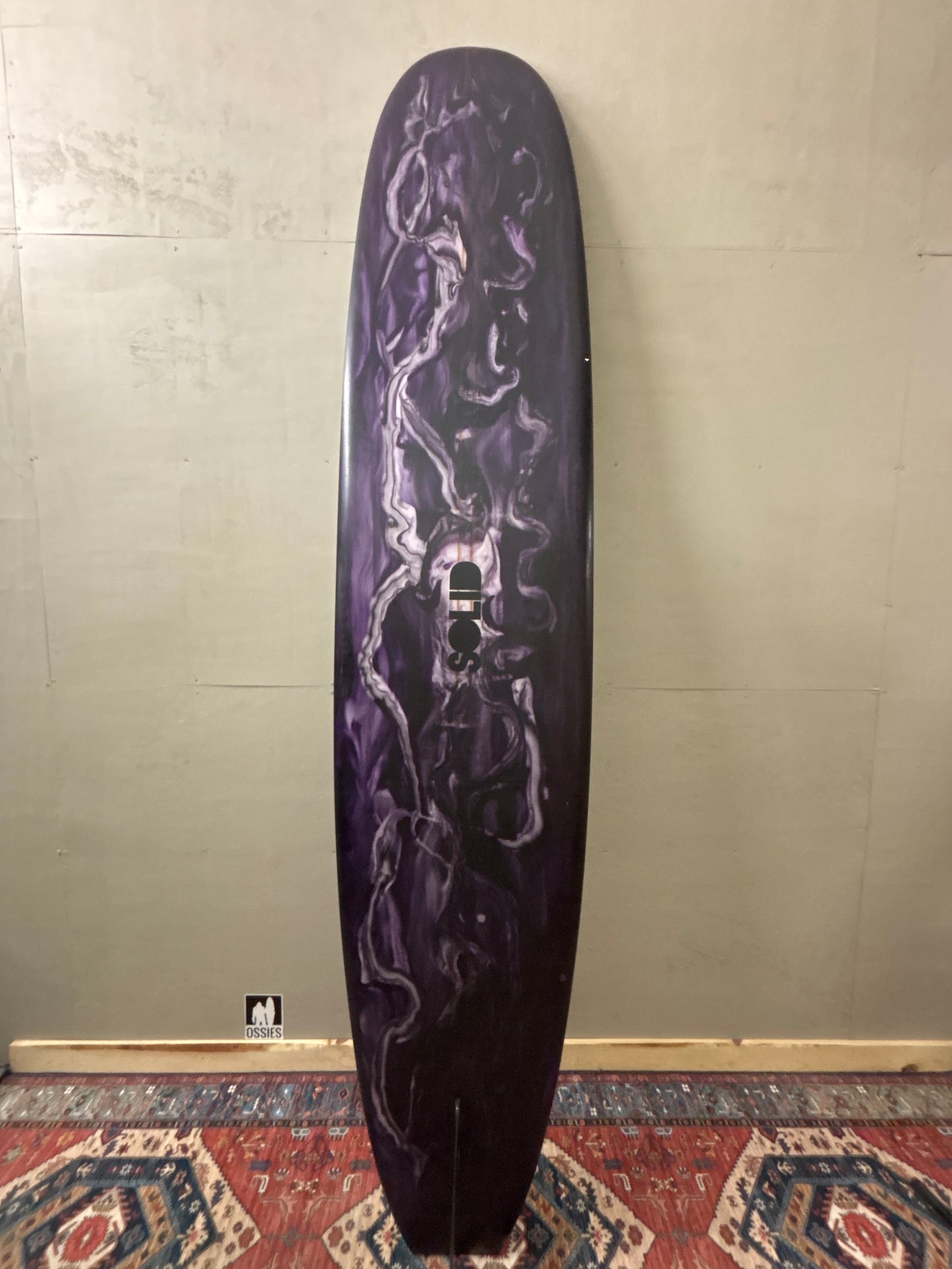 Solid Log 9'8" x 23.5" x 3.5" | Surfboard USED