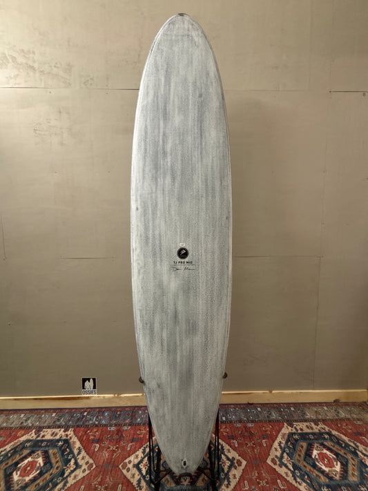 TJ Mid Pro Surfboard 8'0" x 22 7/8" x 2 5/8" – 54.5L
