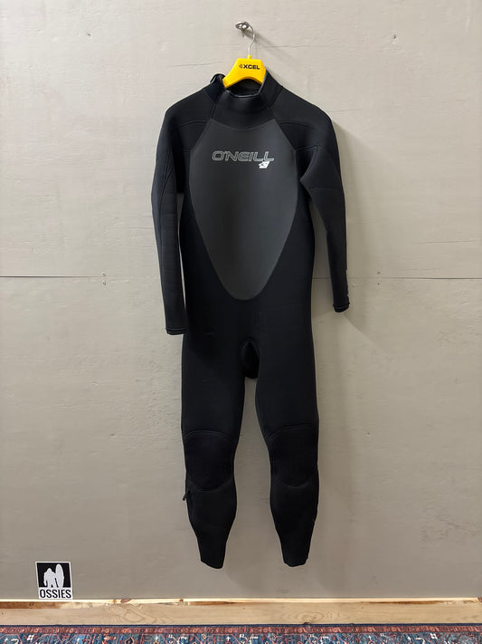 Used 4/3 XLS Backzip Wetsuit