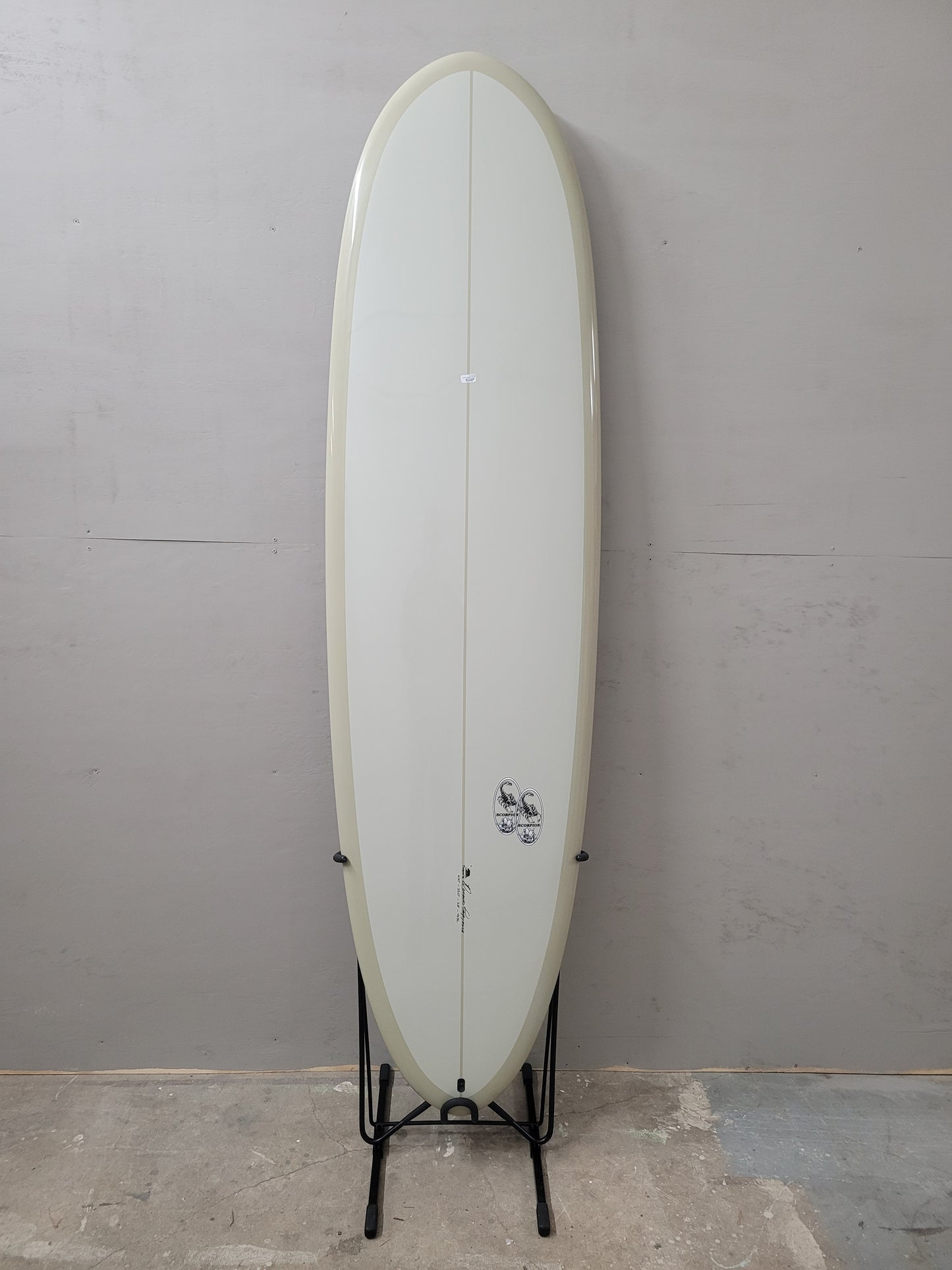 Takayama Scorpion II 6'10" X 22.0" X 2.8" | 49.3L | Tuflite V-Tech Surfboard - Grey
