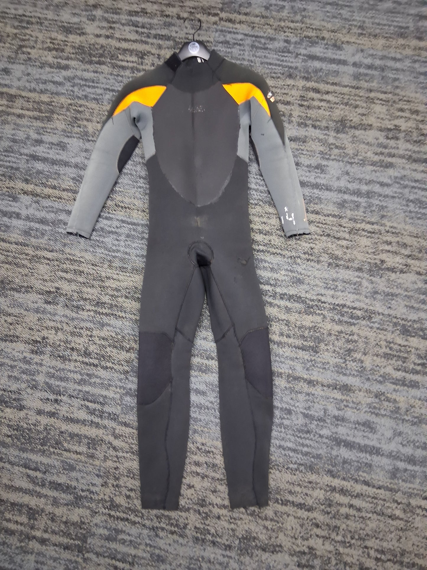 Used Oneill Back Zip