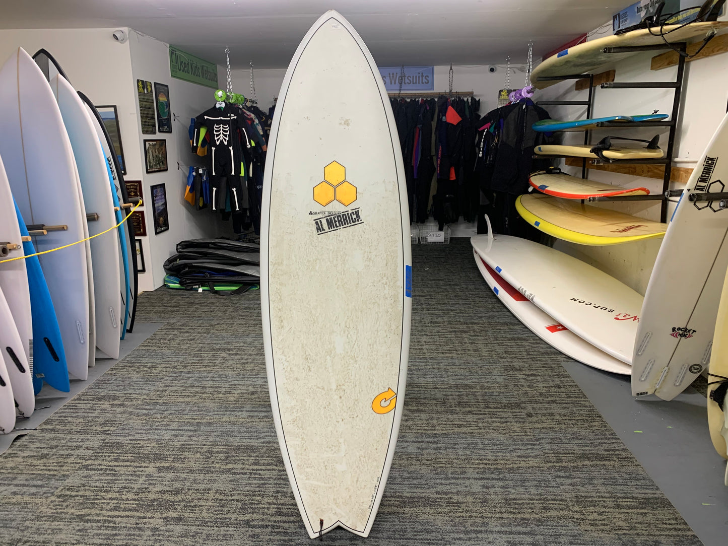 Used 5'10 Pod Mod